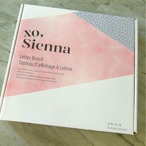 XO Sienna Letter Board
